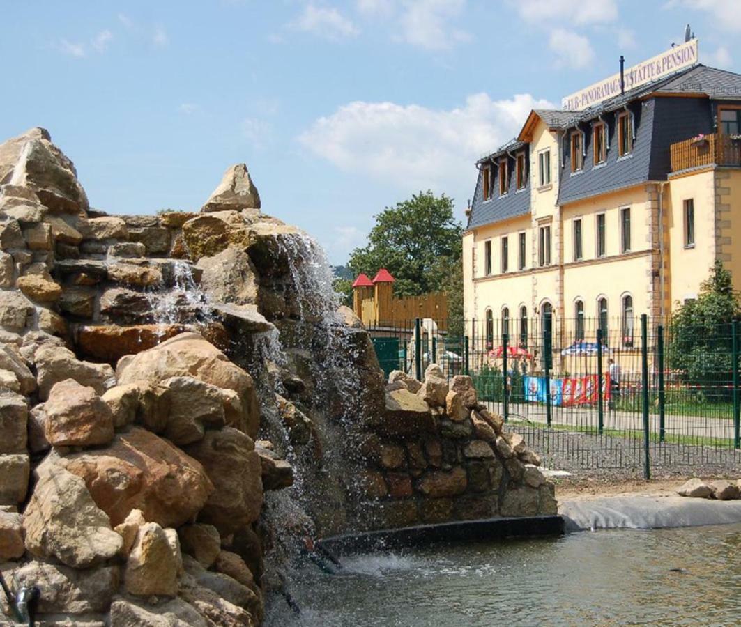 Campingplatz Am Treidlerweg Konigstein an der Elbe Bagian luar foto
